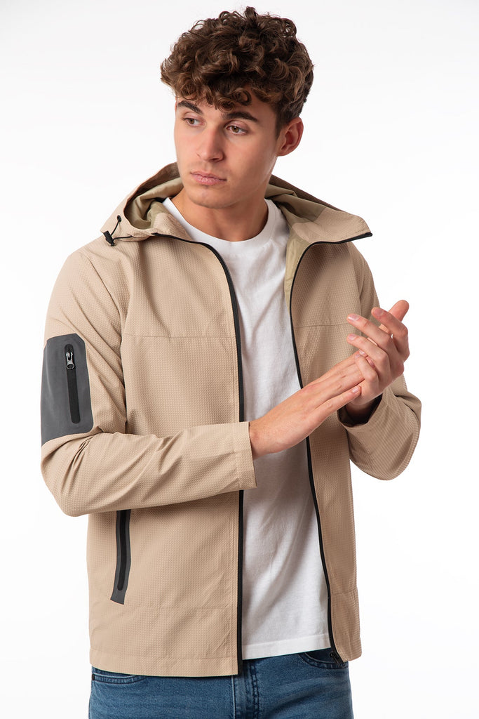 Coats & Jackets